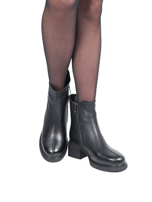 JA246-H1501-1ZM Ботинки женские натуральная кожа черный 365 