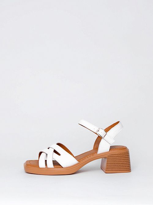 UXH-51100-2B-SP Босоножки женские белый Madella 