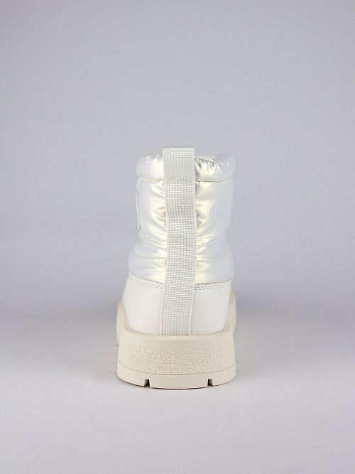 RW139-021 Дутики женские Baden 