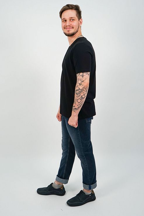 821-1081.O274.Y000.L.S0401 Футболка мужская черный LUXOR 