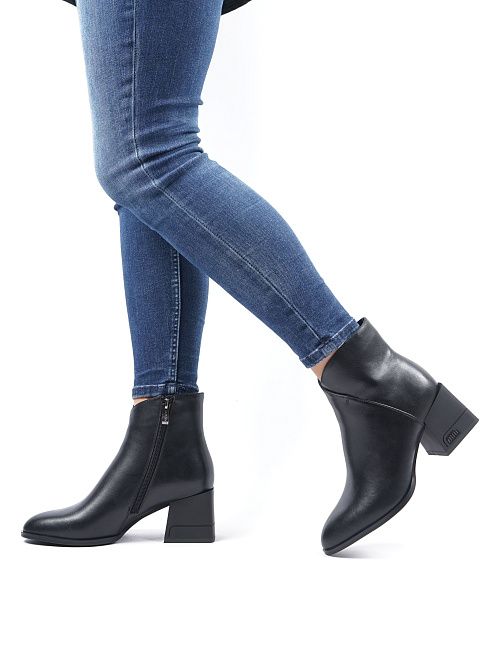 AAW23-BCLM1-057B Ботильоны женские Covani 