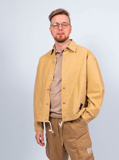 10033/AV/1 Рубашка мужская бежевый QWENTINI  