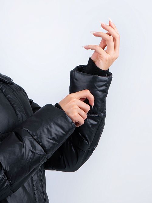 GWD4622I-G901 Куртка женское черный ICEbear 