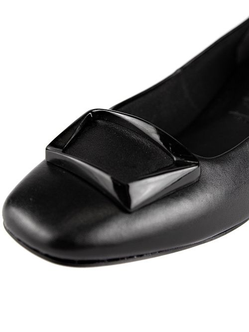 1-1-22302-41-003 Туфли женские Tamaris 