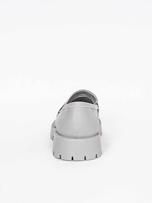 700965-7 Лоферы женские Tofa 