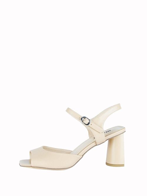 506511-7 Босоножки женские TOFA 