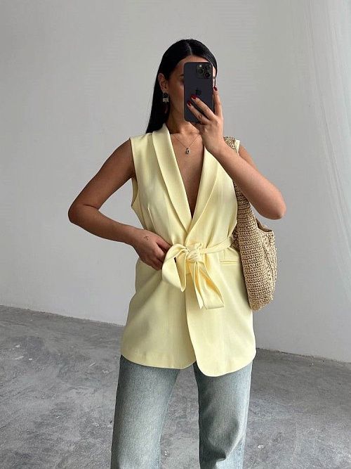 7307 Жилет женский желтый GIRL 