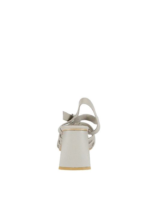 674-1426-588 Босоножки женские SandM 