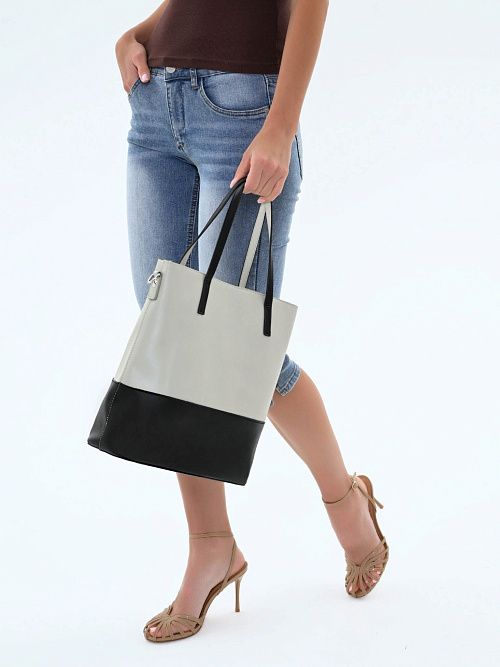 114-109-38-4 Сумка женская серый Portofiano 