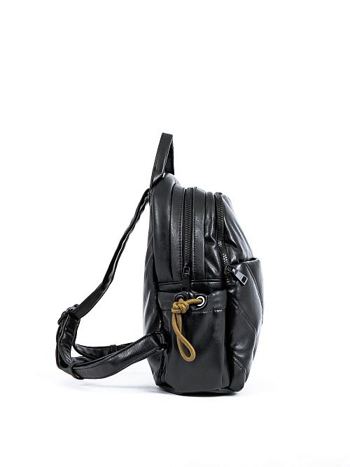 113-114-31-4 Рюкзак женский черный Portofiano 