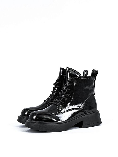 NU774-022 Ботинки женские черный Baden 