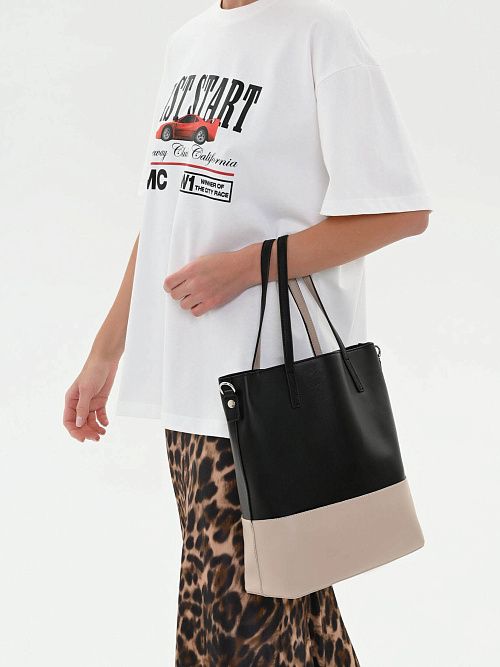 114-109-39-4 Сумка женская черный Portofiano 