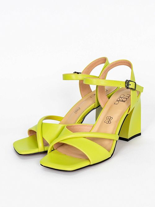 XBH-41503-1N-SP Босоножки женские Madella 