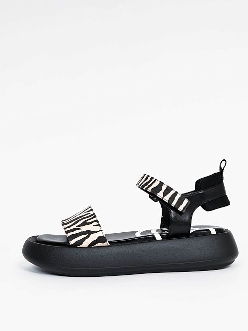 947058/05-02 Сандалии женские BETSY 