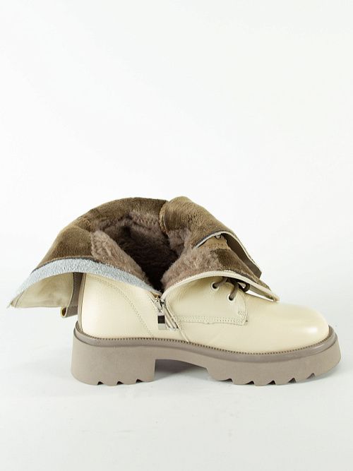 606547-6 Ботинки женские ТОФА 