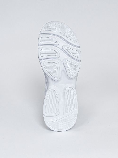 502965-8 Кроссовки женские TORSION FIELD 