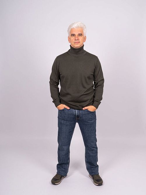 823-0604.O019.Y001.L.G0771 Водолазка мужская хаки LUXOR 