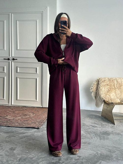 4626-bordo Брюки женские бордовый Girl 