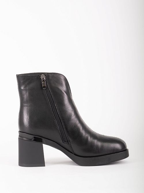 JA147-M381-P1122M Ботинки женские натуральная кожа черный 365 