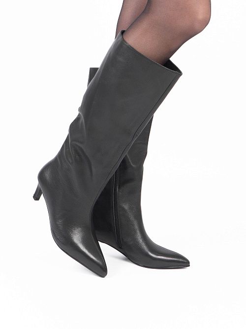 NE092F-Q811-P8008 Сапоги женские натуральная кожа черный 365 