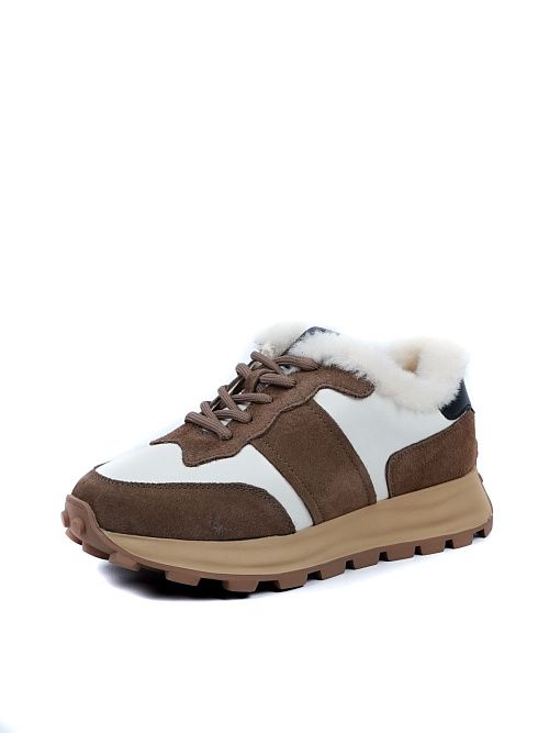 AP021-010 Кроссовки женские Baden 