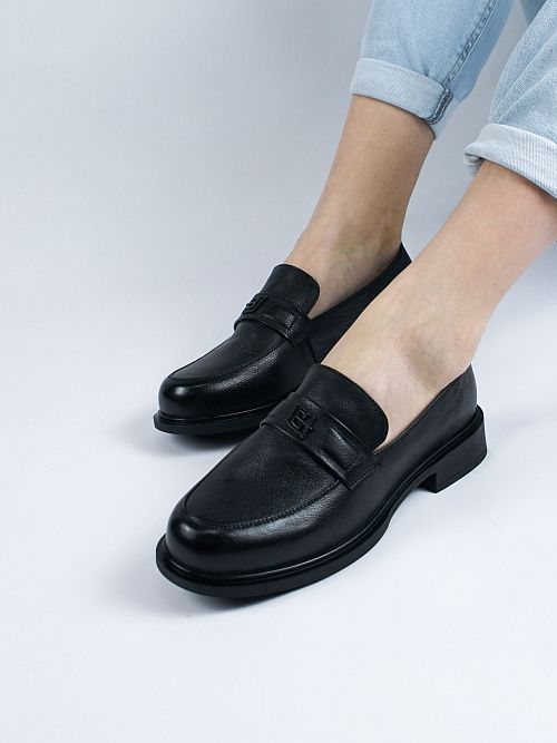 A626-N351-1 Лоферы женские 365 