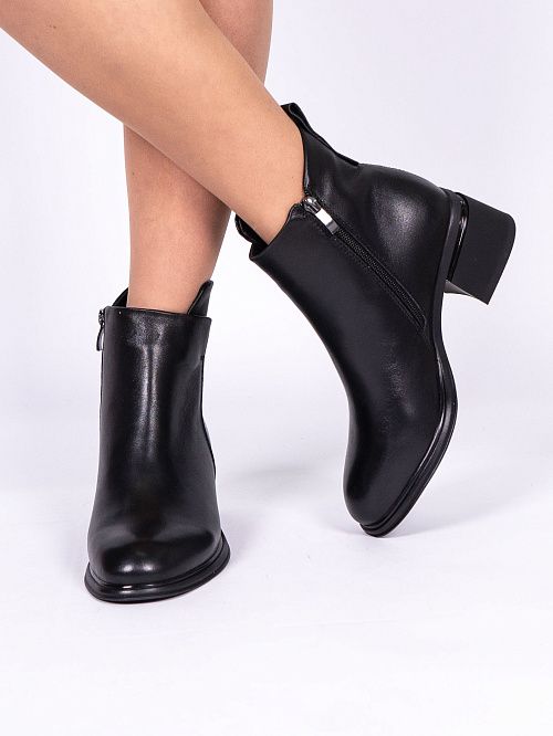 V224-Q561-1 Ботильоны женские 365 