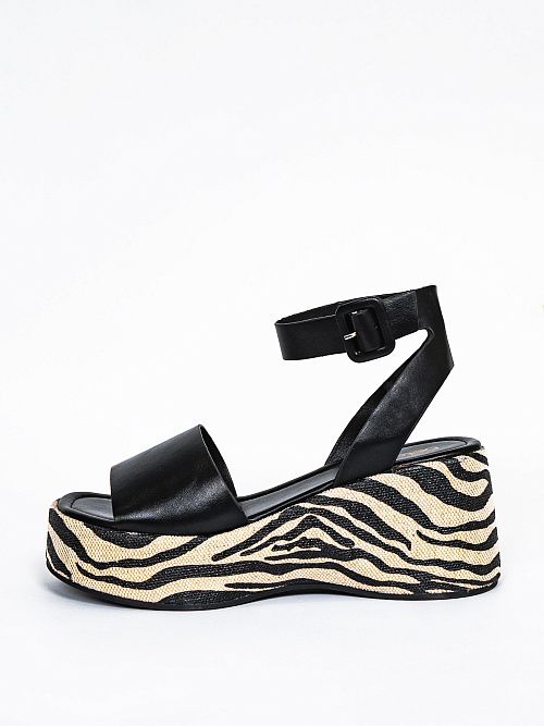 947104/03-01 Босоножки женские BETSY 