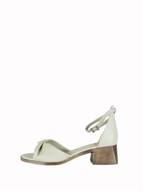 XMG-31725-4D-SP Босоножки женские Madella 