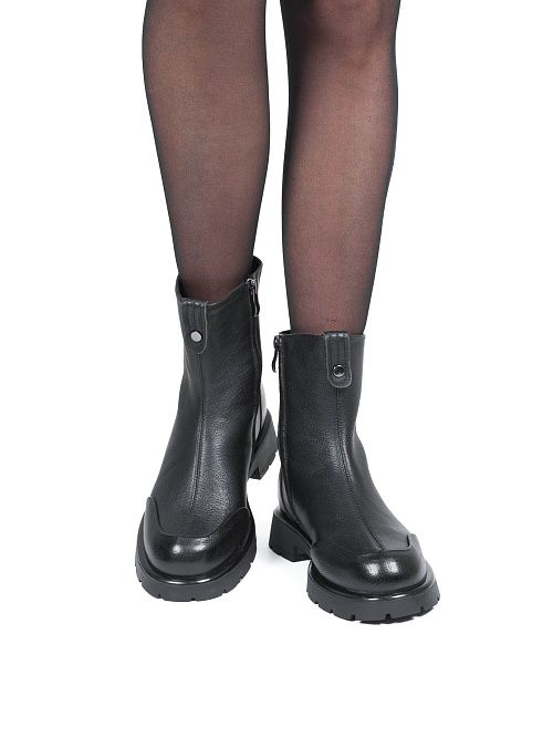 H704-W146-17 Ботинки женские натуральная кожа черный 365 