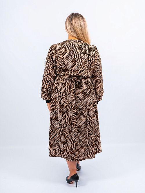 Хилтон Платье женское бежевый ZAR STYLE 