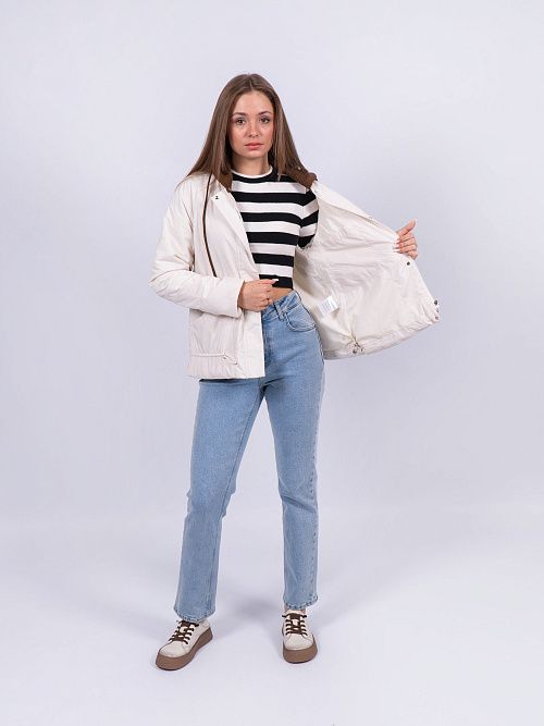 5233-003 Куртка женская молочный ICEBEAR 