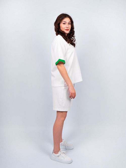 7275/7276/6 Костюм женский белый QINO 