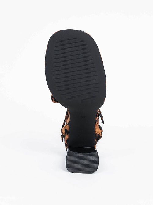 947071/07-03 Босоножки женские BETSY 