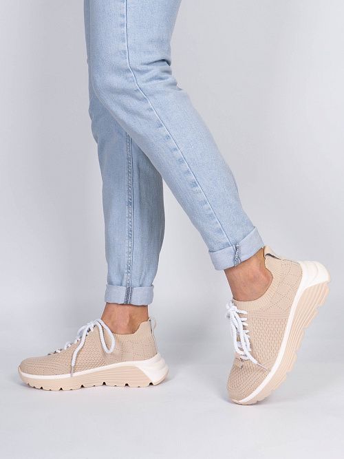 8013-4 Кроссовки женские 365 