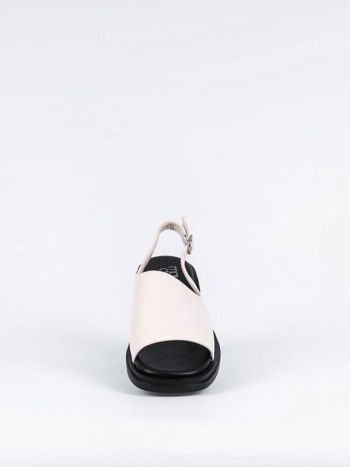 XMG-51223-1B-SP Босоножки женские белый Madella 