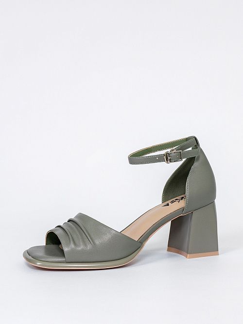 702686-5 Босоножки женские Tofa 