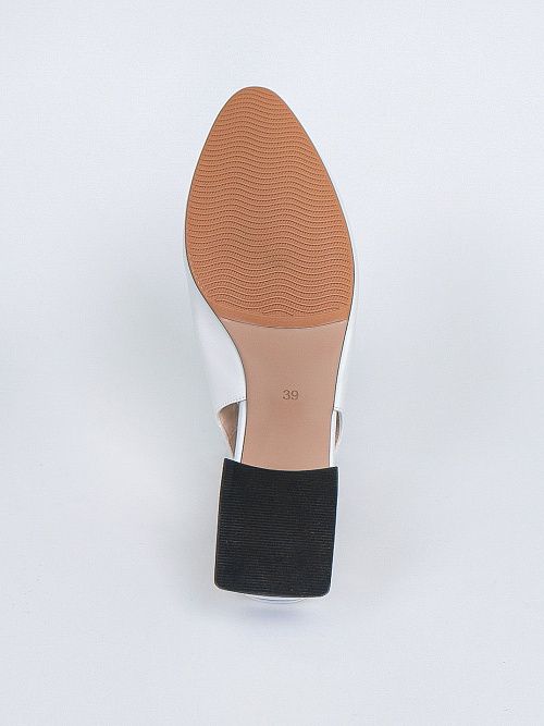 HL041-020 Босоножки женские Baden 