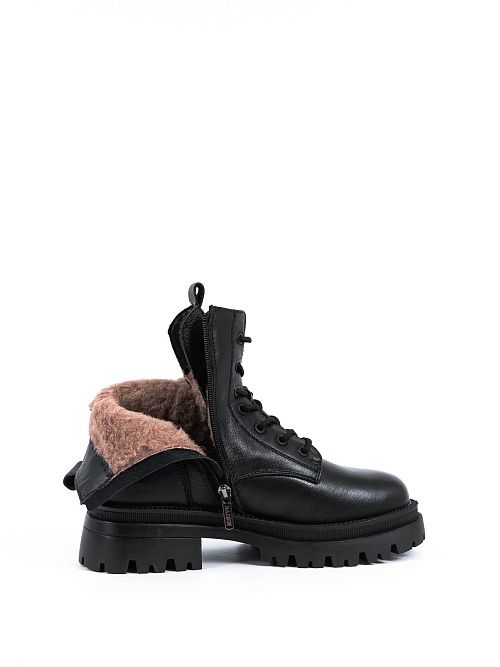 MV1110-010 Ботинки женские черный Baden 