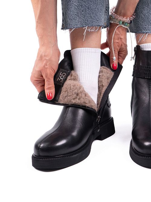 JA005-K484-P1213M Ботинки женские натуральная кожа черный 365 