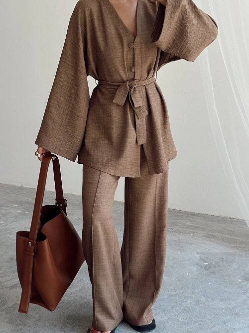 7474 Костюм женский коричневый GIRL 