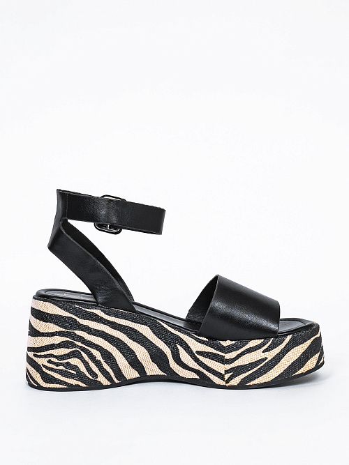 947104/03-01 Босоножки женские BETSY 