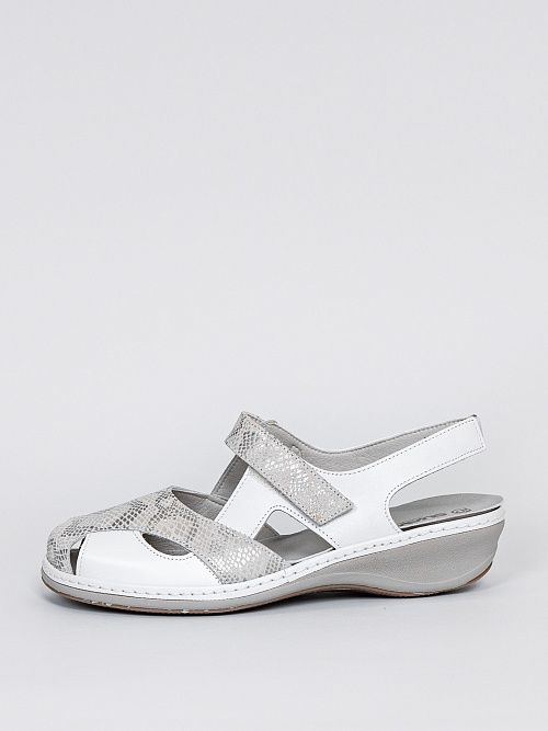 Paris 0943T-0101,1A01 Босоножки женские белый Suave 